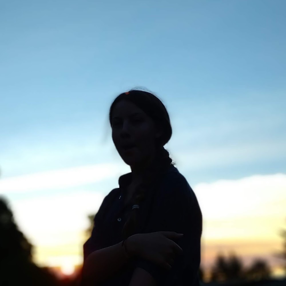 Meet your Posher, Eliza